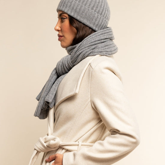 Napoli (light grey) - 100% cashmere ribbed scarf (unisex) - Fratelli Orsini - Luxury Cashmere Scarf - Handmade in Italy - 14