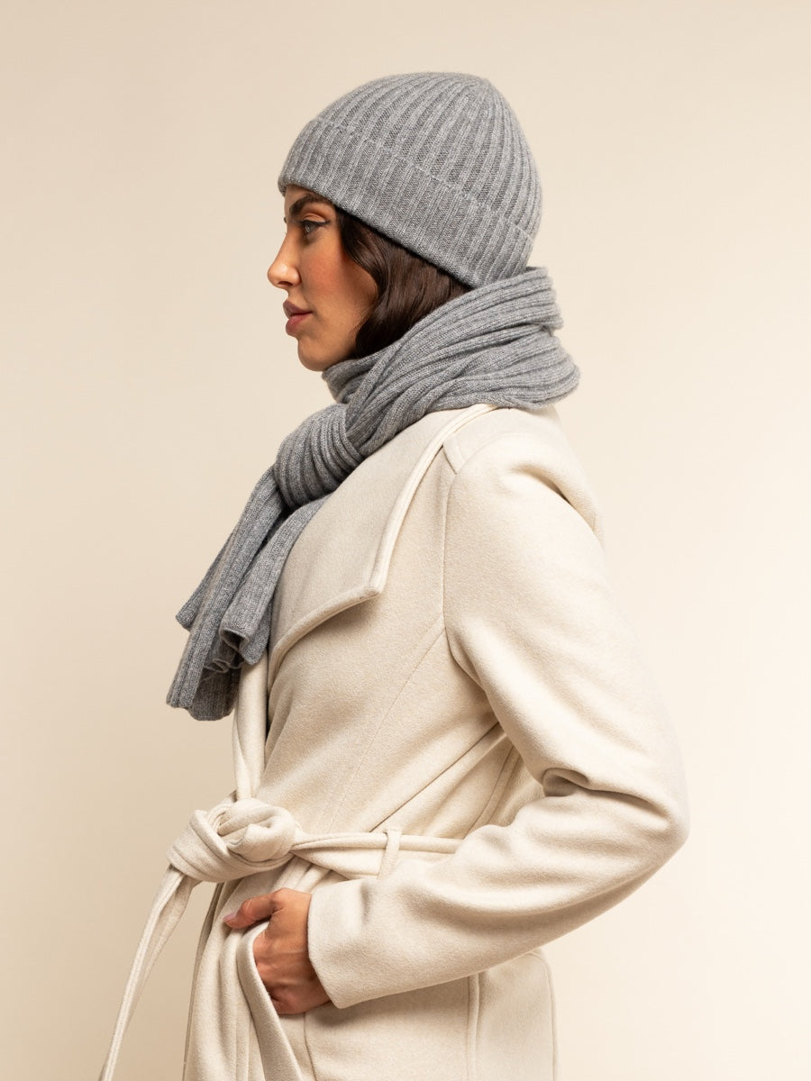 Napoli (light grey) - 100% cashmere ribbed scarf (unisex) - Fratelli Orsini - Luxury Cashmere Scarf - Handmade in Italy - 14